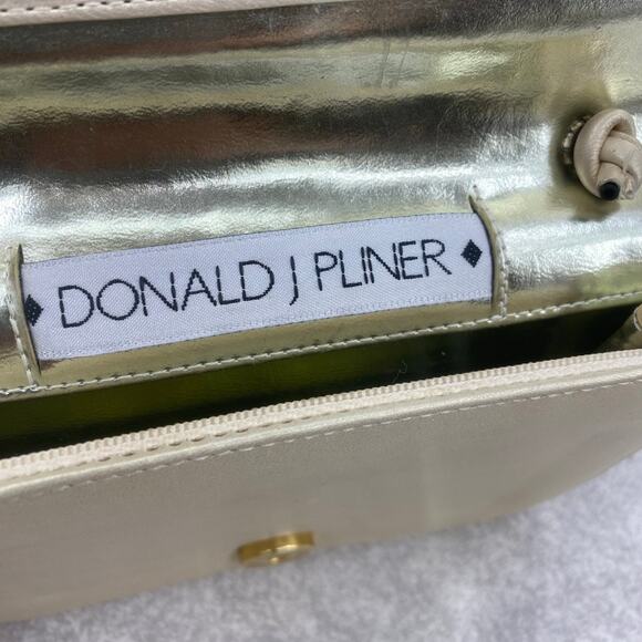 DONALD J PLINER Tan & Gold Suede Crossbody Purse Hammered Silver Hearts RARE - Picture 9 of 12